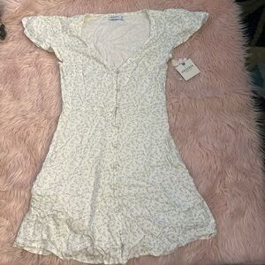 Arizona Jean Company White Floral Mini Dress